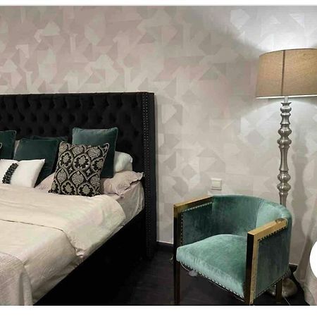 Usmans 1 Bedroom 4 Beds Jbr Huge Sea View 120 Sqm 2 Balconies ドバイ エクステリア 写真
