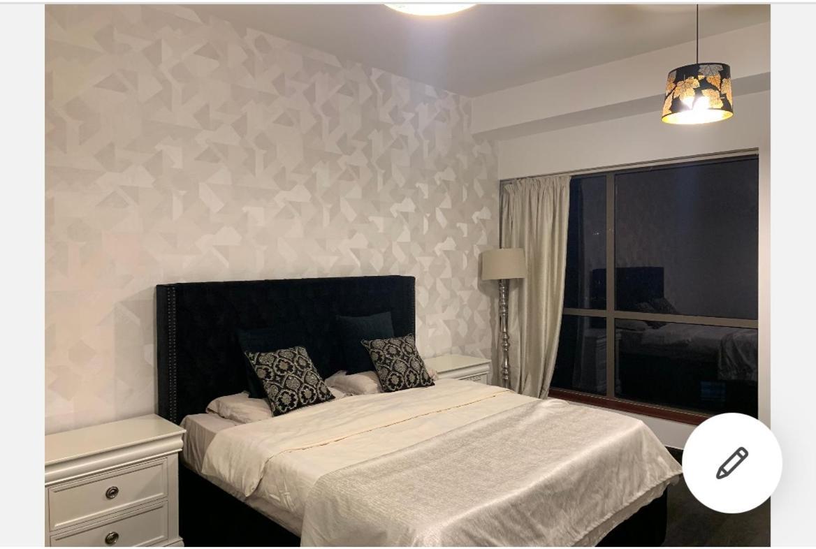Usmans 1 Bedroom 4 Beds Jbr Huge Sea View 120 Sqm 2 Balconies ドバイ エクステリア 写真