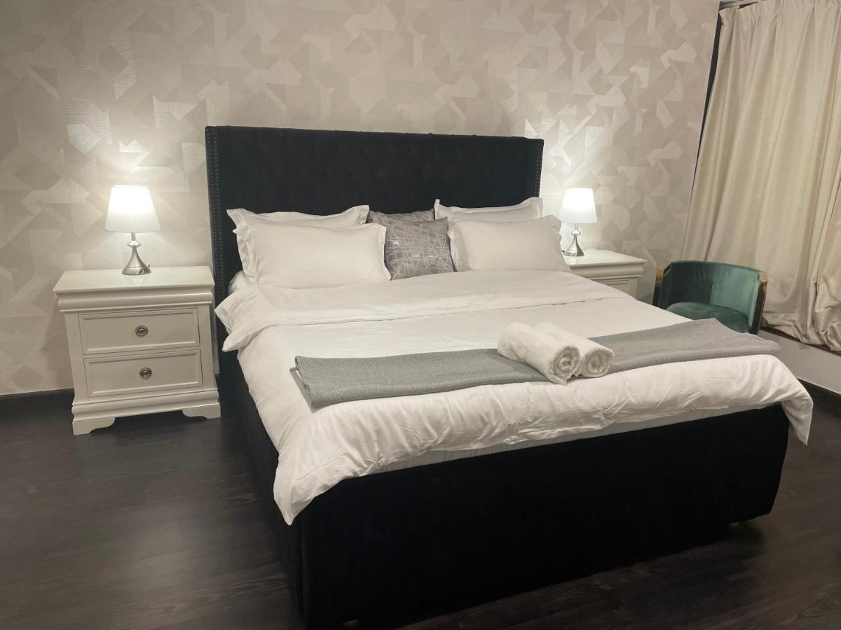 Usmans 1 Bedroom 4 Beds Jbr Huge Sea View 120 Sqm 2 Balconies ドバイ エクステリア 写真
