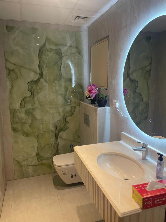 Usmans 1 Bedroom 4 Beds Jbr Huge Sea View 120 Sqm 2 Balconies ドバイ エクステリア 写真